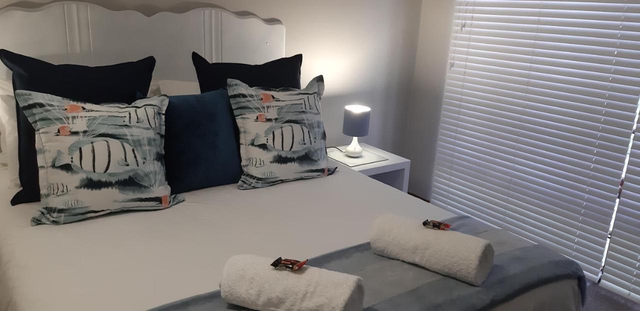 Shark Cove Little Cottage Kleinbaai Экстерьер фото